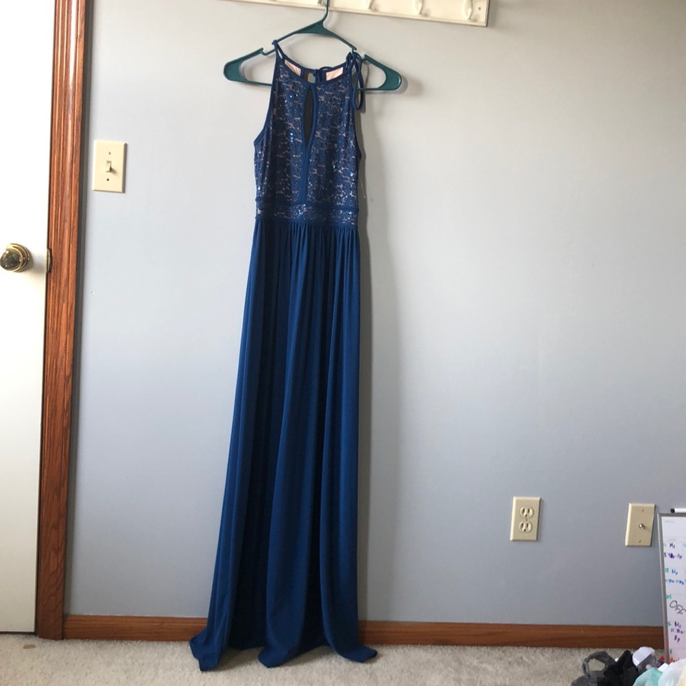 Blue prom dress. Size S.